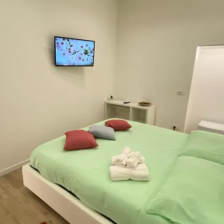 Cilento Mare Jacuzzi ゲストハウス アグローポリ